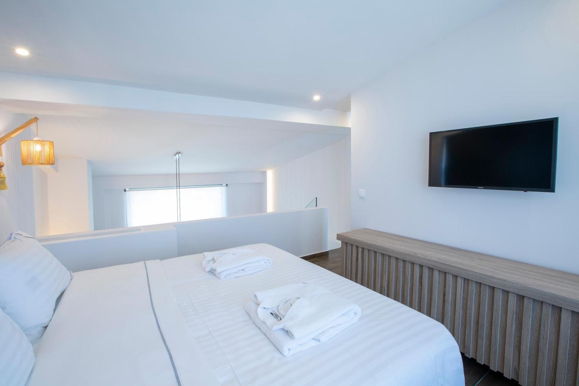 Mylos Ridge Villas - Perseus Áyios Nikítas Екстериор снимка